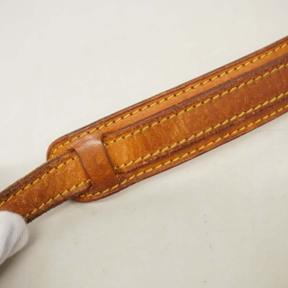 LOUIS VUITTON Brown Monogram Shoulder Bag - Picture 9 of 10